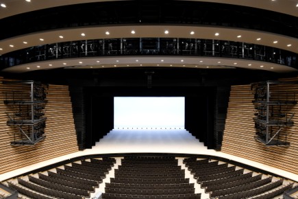 Hall 1